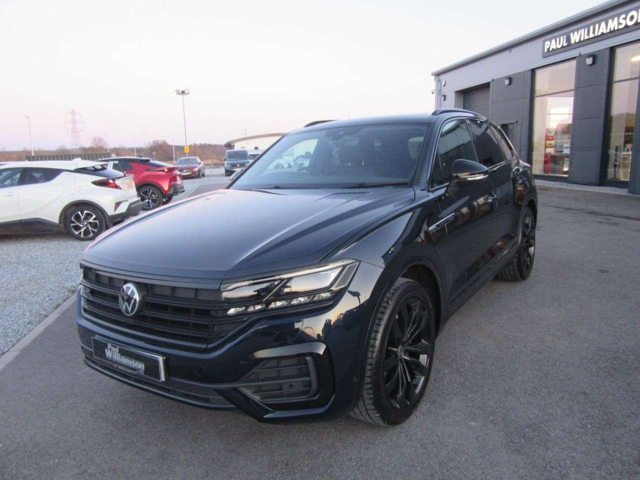 A 2020 VOLKSWAGEN TOUAREG 3.0 TDI V6 Black Edition SUV 5dr Diesel Tiptronic 4Motion Euro 6 (s/s) (286 A 2020 VOLKSWAGEN TOUAREG 3.0 TDI V6 Black Edition SUV 5dr Diesel Tiptronic 4Motion Euro 6 (s/s) (286