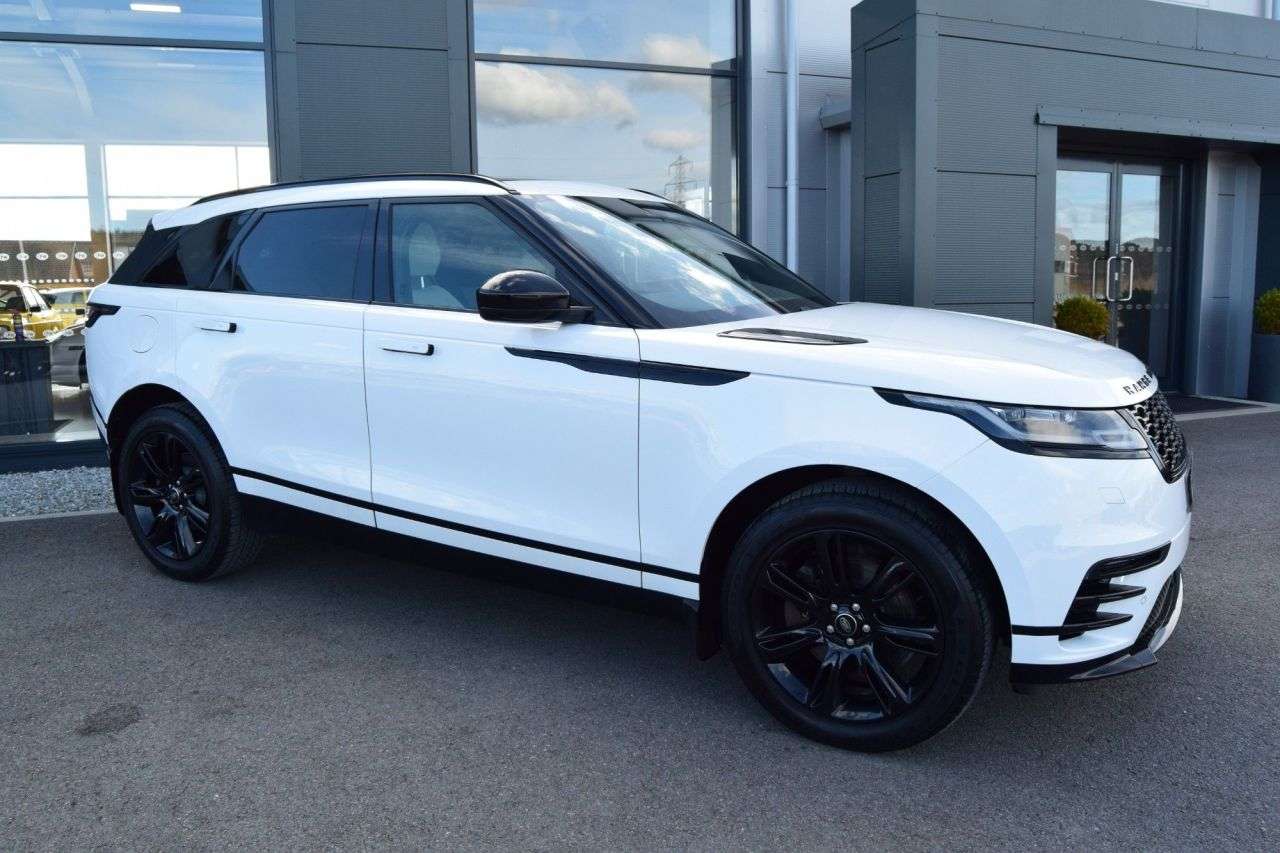 A 2023 LAND ROVER RANGE ROVER VELAR 2.0 D200 MHEV Edition SUV 5dr Diesel Auto 4WD Euro 6 (s/s) (204 ps) A 2023 LAND ROVER RANGE ROVER VELAR 2.0 D200 MHEV Edition SUV 5dr Diesel Auto 4WD Euro 6 (s/s) (204 ps)