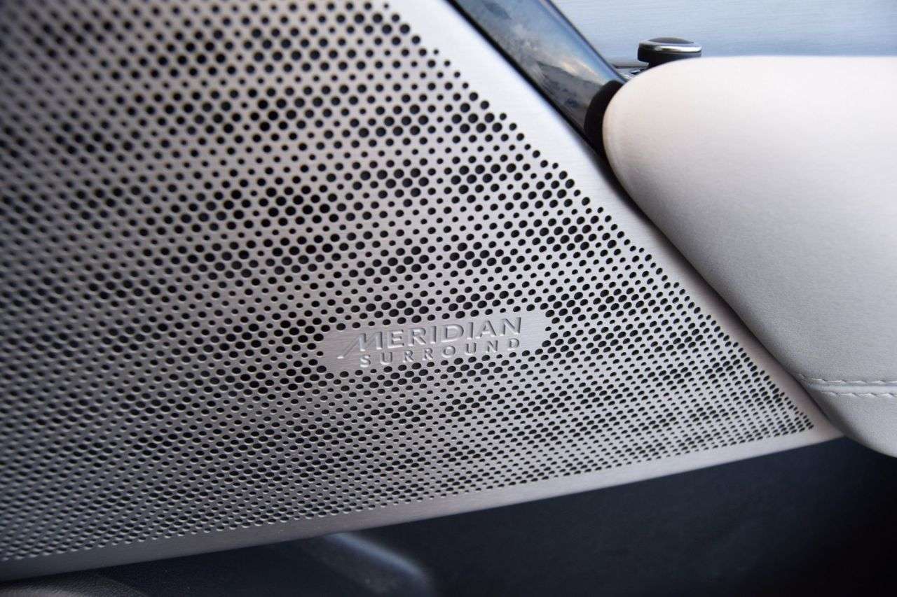 2023 LAND ROVER RANGE ROVER VELAR 2023 LAND ROVER RANGE ROVER VELAR