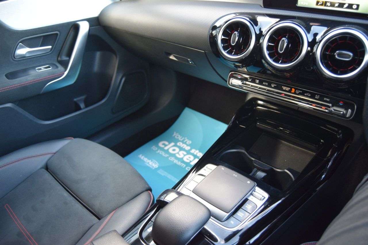 2019 MERCEDES-BENZ A-CLASS 2019 MERCEDES-BENZ A-CLASS