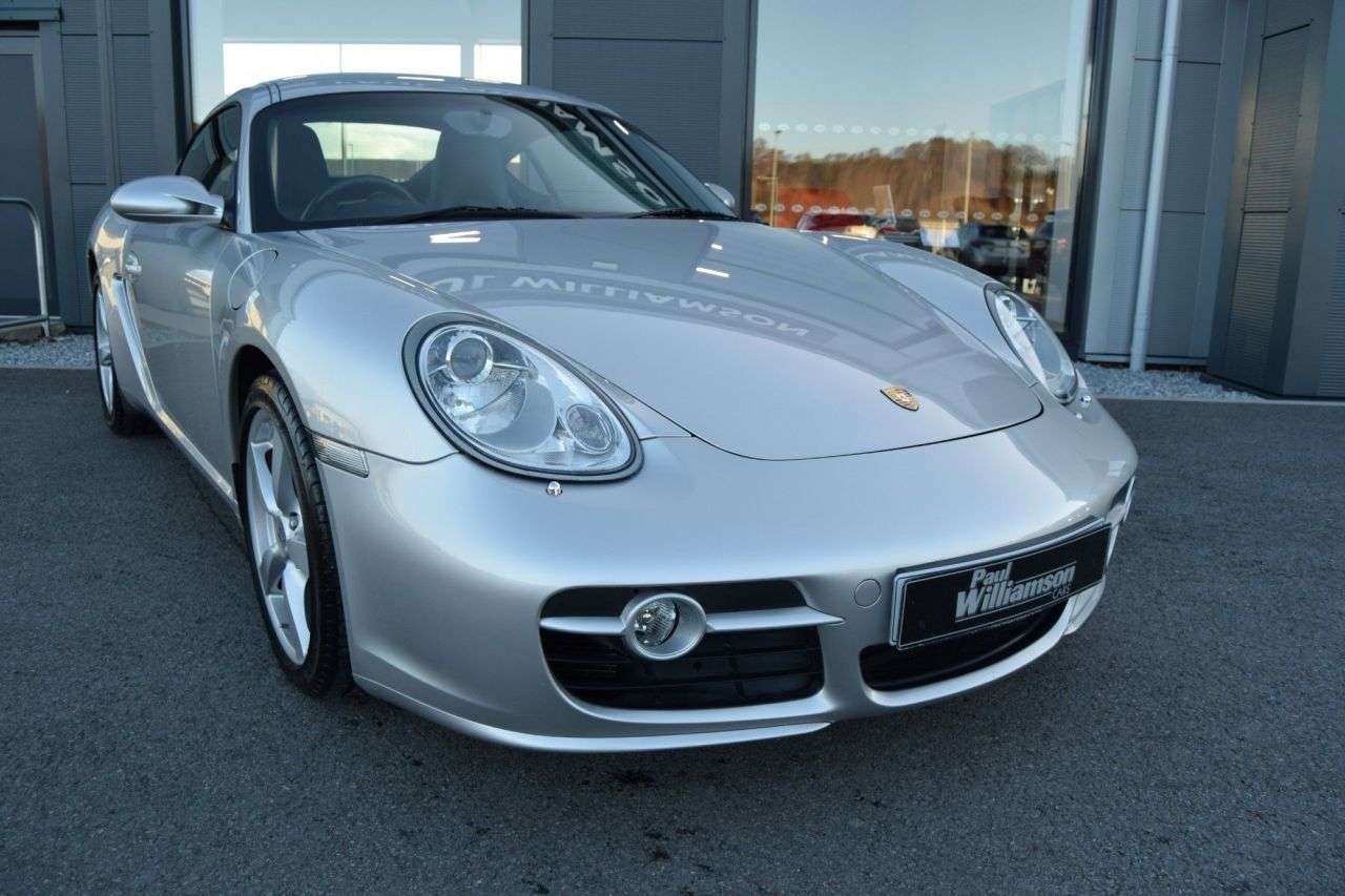 A 2007 PORSCHE CAYMAN 3.4 987 S Coupe 2dr Petrol Tiptronic S (262 g/km, 295 bhp) A 2007 PORSCHE CAYMAN 3.4 987 S Coupe 2dr Petrol Tiptronic S (262 g/km, 295 bhp)