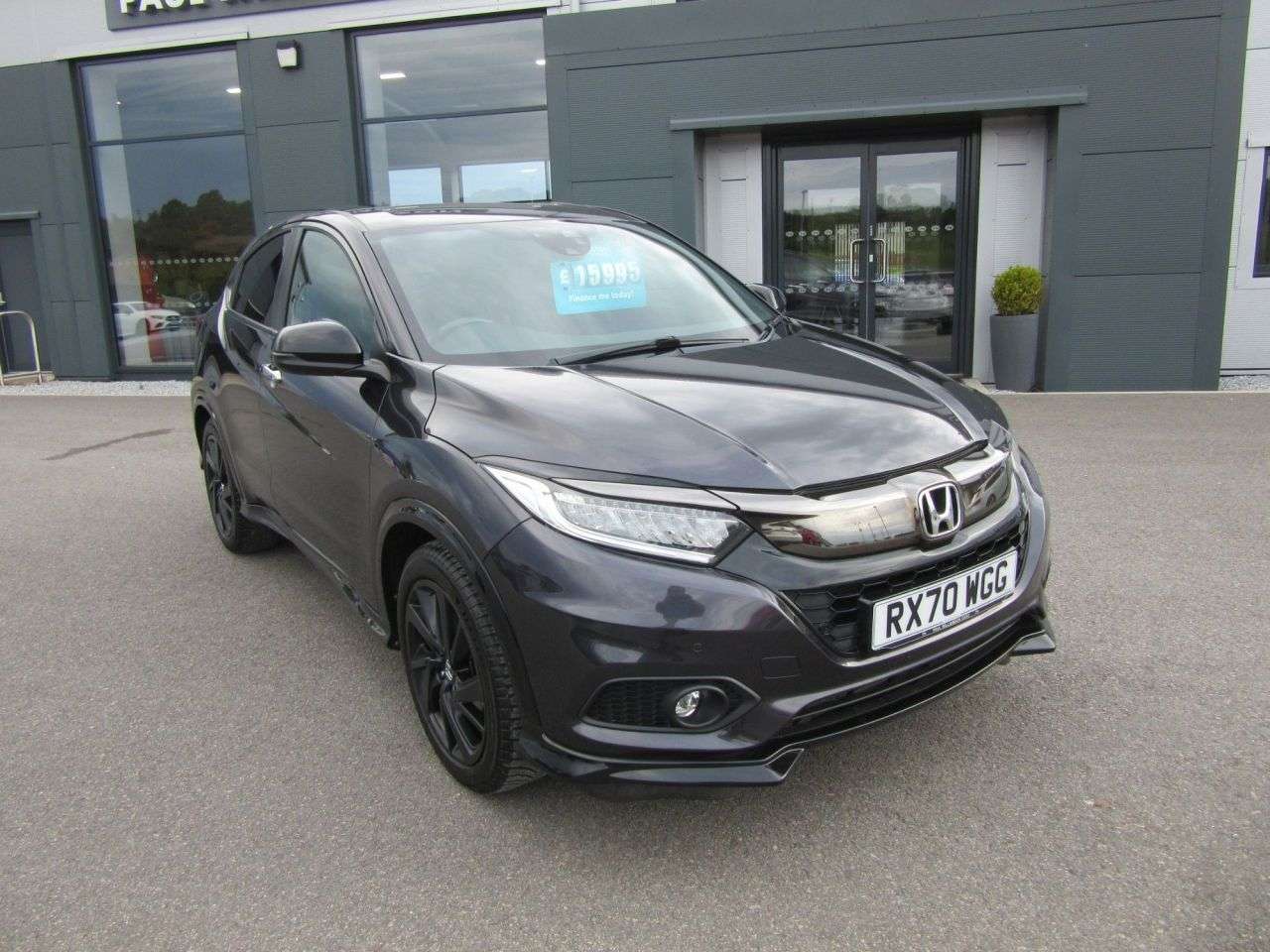 A 2020 HONDA HR-V 1.5 VTEC Turbo Sport SUV 5dr Petrol CVT Euro 6 (182 ps) A 2020 HONDA HR-V 1.5 VTEC Turbo Sport SUV 5dr Petrol CVT Euro 6 (182 ps)