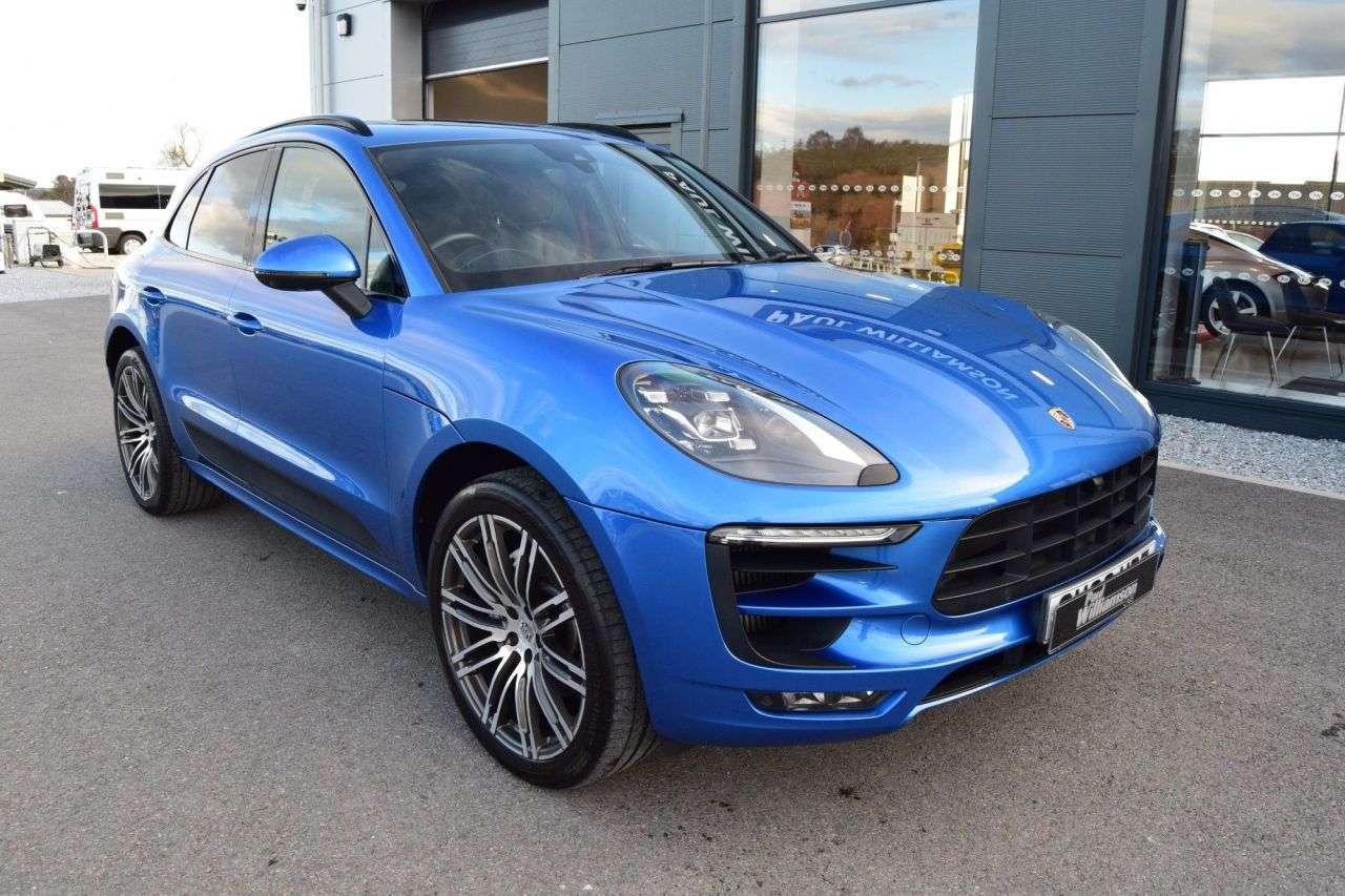 2018 PORSCHE MACAN 2018 PORSCHE MACAN