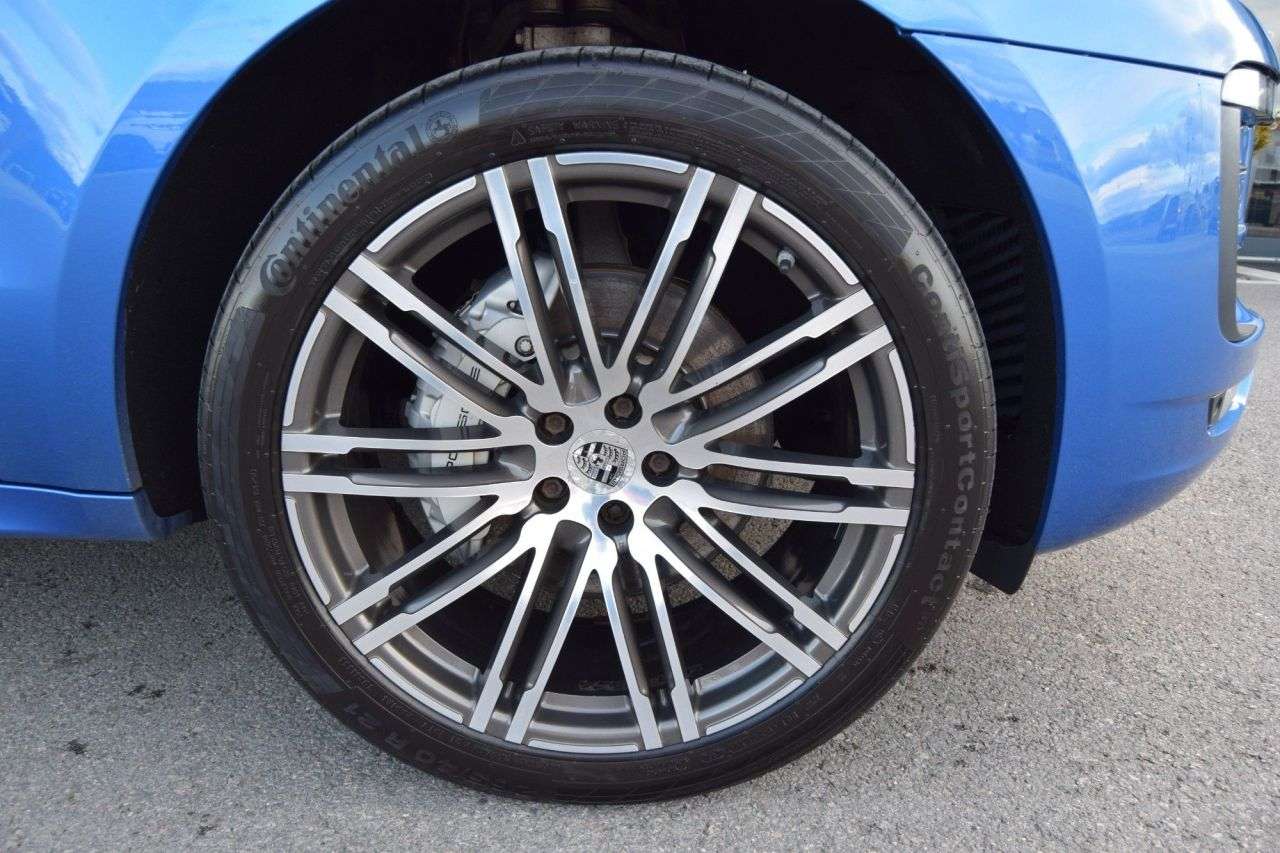 2018 PORSCHE MACAN 2018 PORSCHE MACAN