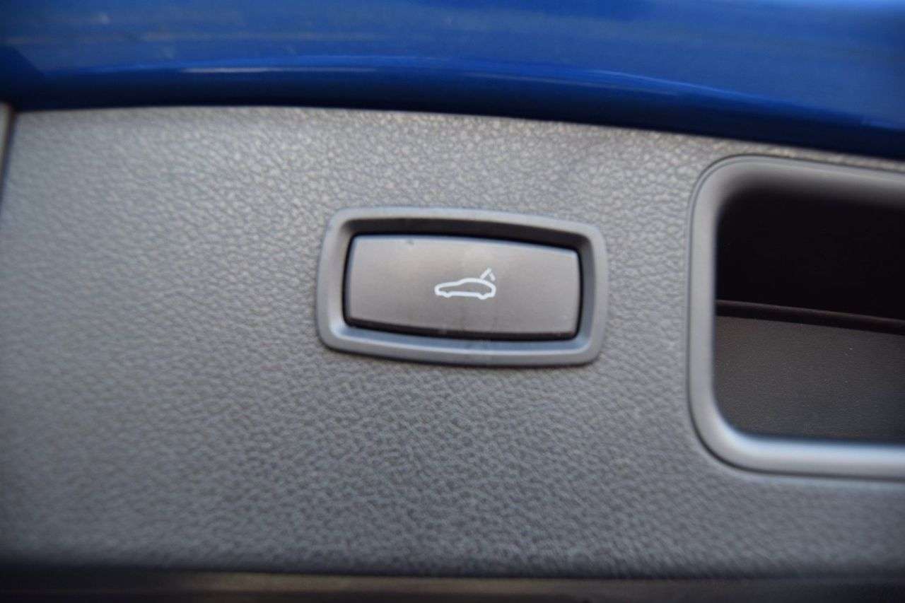 2018 PORSCHE MACAN 2018 PORSCHE MACAN