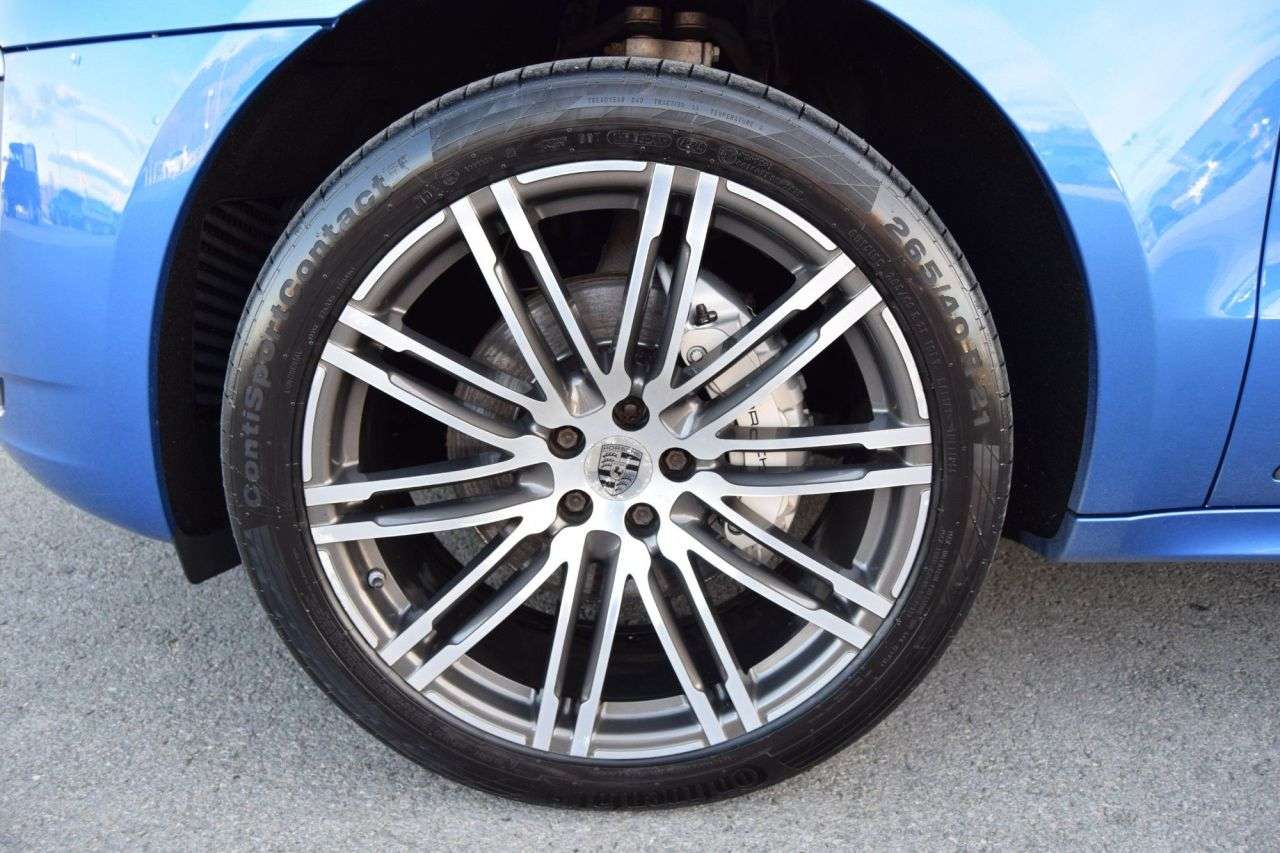 2018 PORSCHE MACAN 2018 PORSCHE MACAN