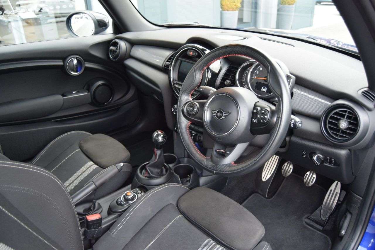 2020 MINI HATCH 2020 MINI HATCH