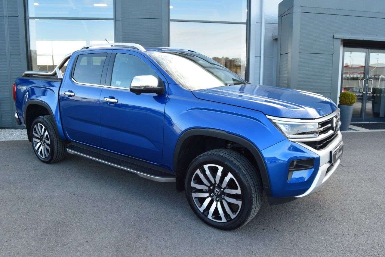A 2023 VOLKSWAGEN AMAROK 3.0 TDI V6 Aventura Pickup Double Cab 4dr Diesel Auto 4Motion Euro 6 (s/s) A 2023 VOLKSWAGEN AMAROK 3.0 TDI V6 Aventura Pickup Double Cab 4dr Diesel Auto 4Motion Euro 6 (s/s)