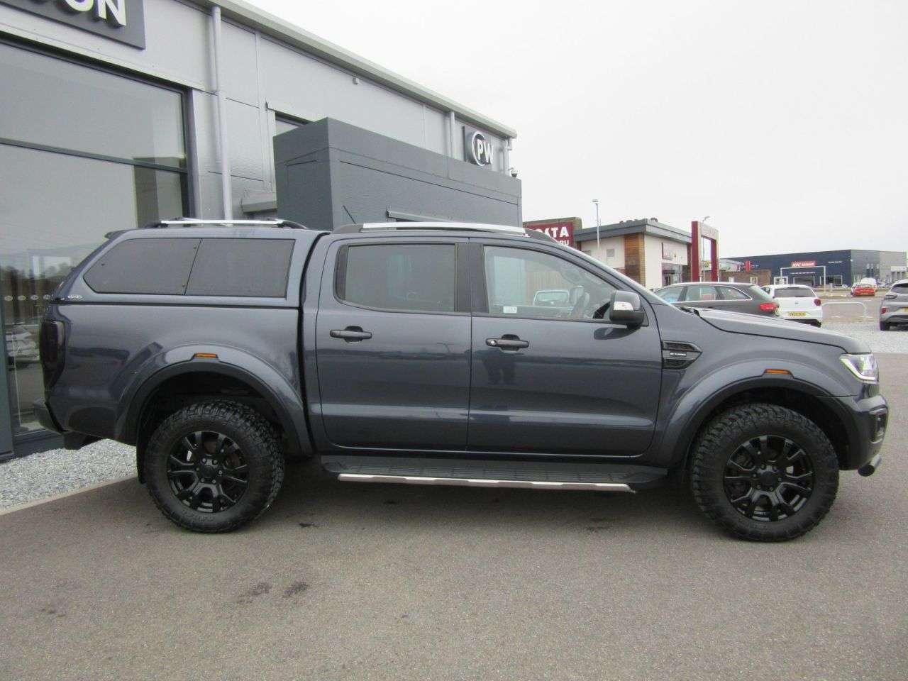 A 2022 FORD RANGER 2.0 EcoBlue Wildtrak PREDATOR Pickup Double Cab 4dr Diesel Auto 4WD Euro 6 A 2022 FORD RANGER 2.0 EcoBlue Wildtrak PREDATOR Pickup Double Cab 4dr Diesel Auto 4WD Euro 6