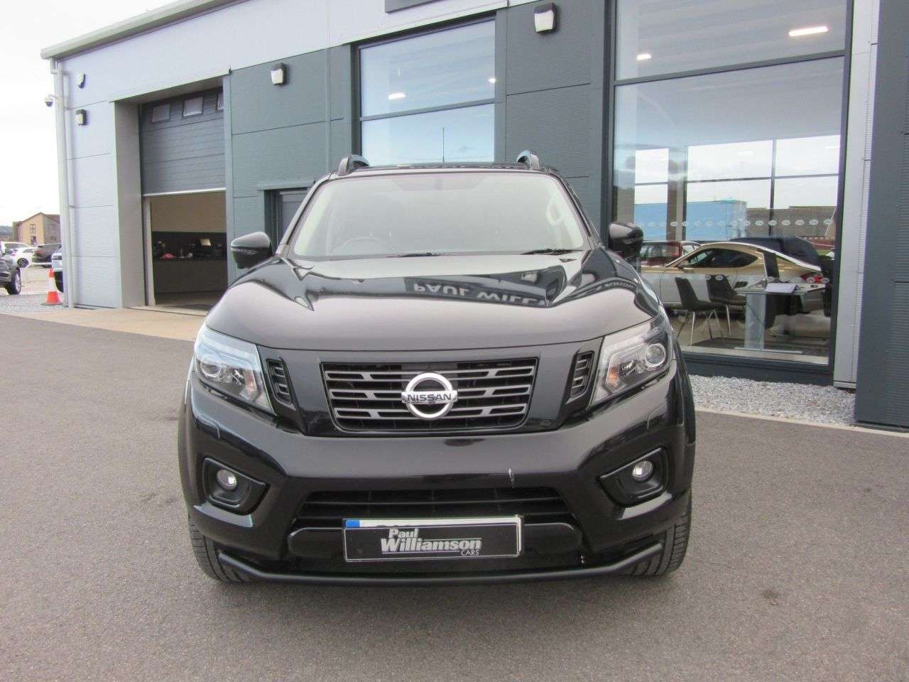A 2021 NISSAN NAVARA 2.3 dCi N-Guard Pickup Double Cab 4dr Diesel Auto 4WD Euro 6 (190 ps) A 2021 NISSAN NAVARA 2.3 dCi N-Guard Pickup Double Cab 4dr Diesel Auto 4WD Euro 6 (190 ps)