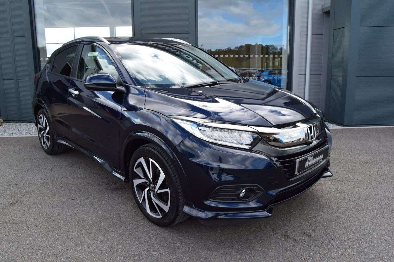 A 2020 HONDA HR-V 1.5 i-VTEC EX SUV 5dr Petrol Manual Euro 6 (s/s) (130 ps) A 2020 HONDA HR-V 1.5 i-VTEC EX SUV 5dr Petrol Manual Euro 6 (s/s) (130 ps)