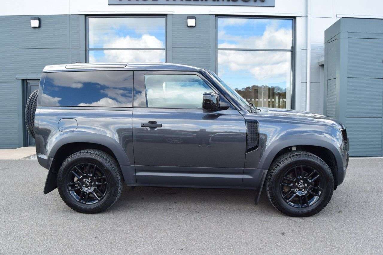 2023 LAND ROVER DEFENDER 2023 LAND ROVER DEFENDER