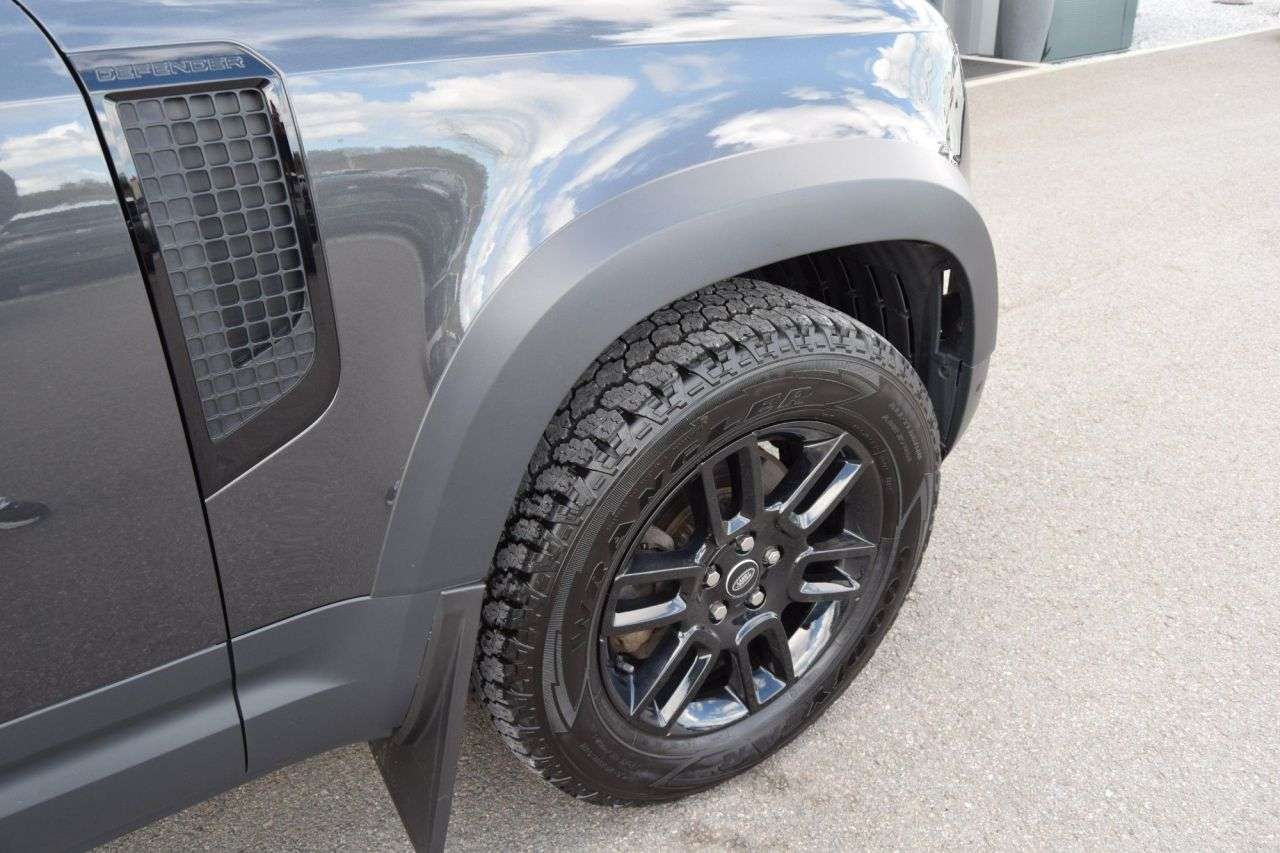 2023 LAND ROVER DEFENDER 2023 LAND ROVER DEFENDER