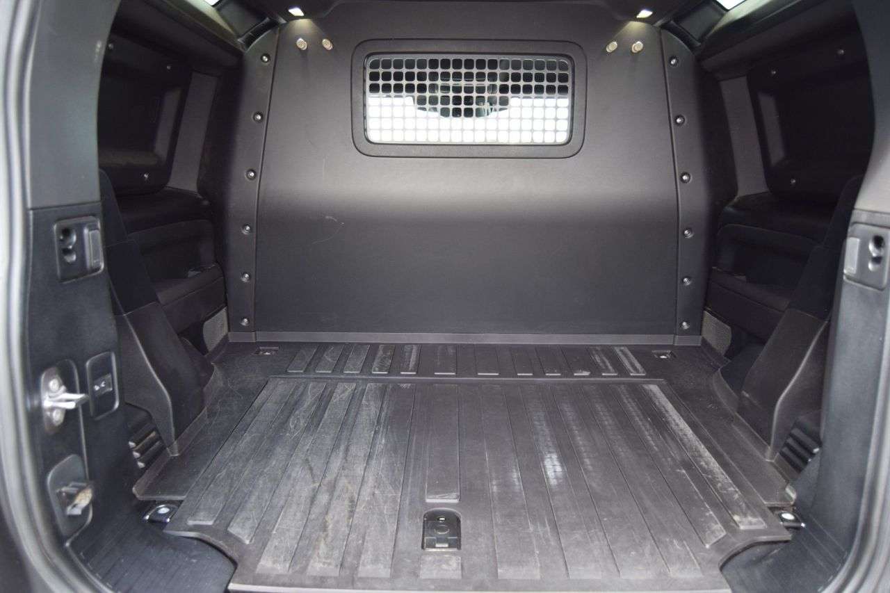 2023 LAND ROVER DEFENDER 2023 LAND ROVER DEFENDER