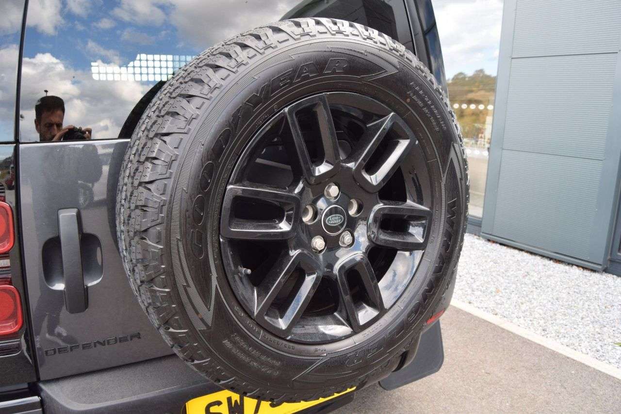2023 LAND ROVER DEFENDER 2023 LAND ROVER DEFENDER