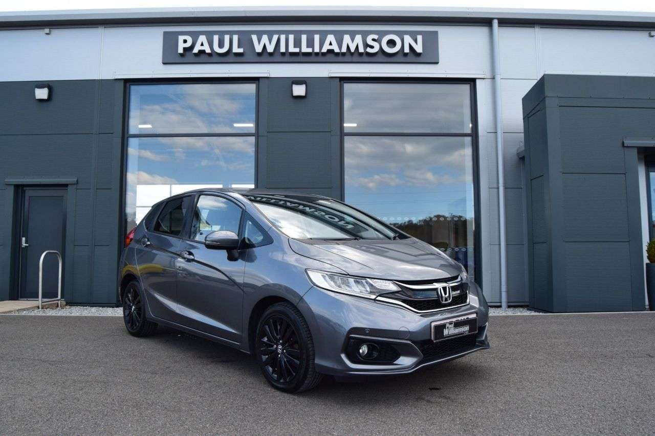 A 2019 HONDA JAZZ 1.3 i-VTEC EX Navi Hatchback 5dr Petrol CVT Euro 6 (s/s) (102 ps) A 2019 HONDA JAZZ 1.3 i-VTEC EX Navi Hatchback 5dr Petrol CVT Euro 6 (s/s) (102 ps)