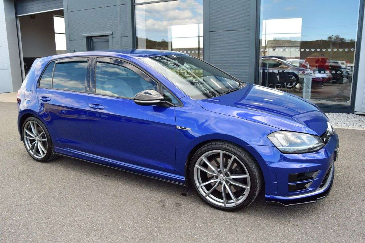 2017 VOLKSWAGEN GOLF 2017 VOLKSWAGEN GOLF
