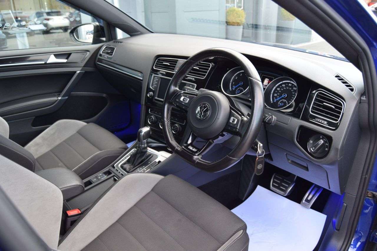 2017 VOLKSWAGEN GOLF 2017 VOLKSWAGEN GOLF