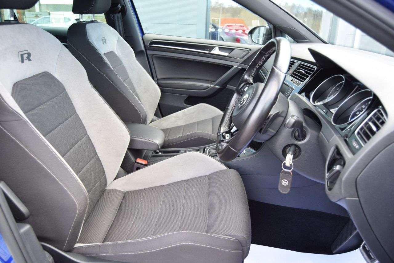 2017 VOLKSWAGEN GOLF 2017 VOLKSWAGEN GOLF