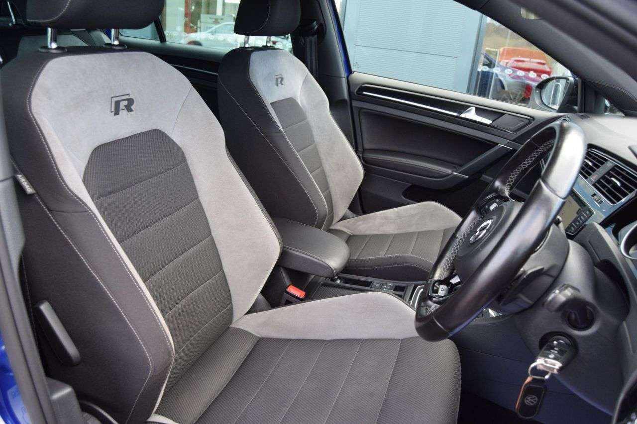 2017 VOLKSWAGEN GOLF 2017 VOLKSWAGEN GOLF