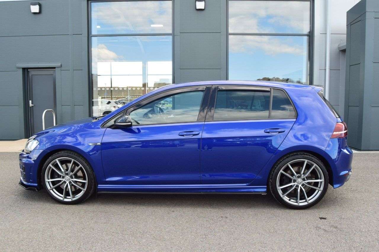 2017 VOLKSWAGEN GOLF 2017 VOLKSWAGEN GOLF