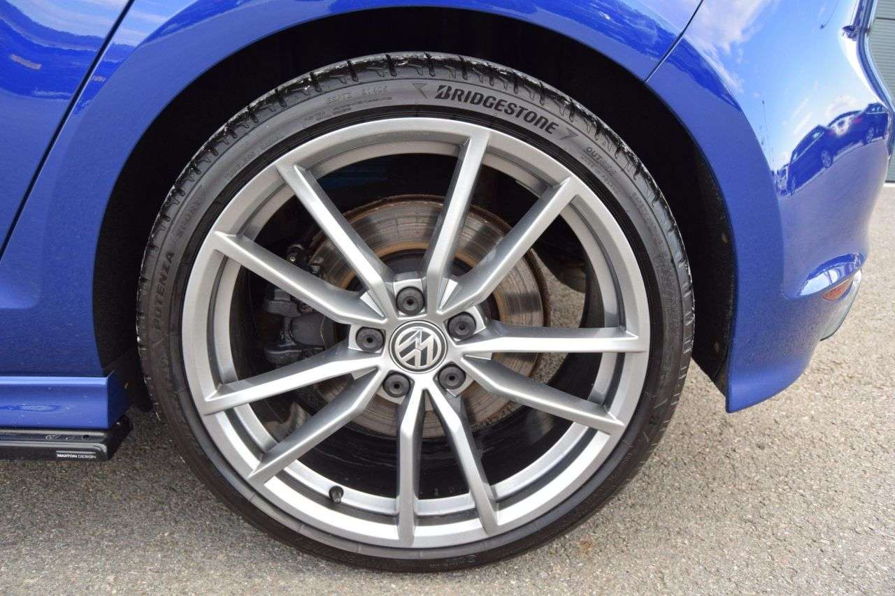 2017 VOLKSWAGEN GOLF 2017 VOLKSWAGEN GOLF