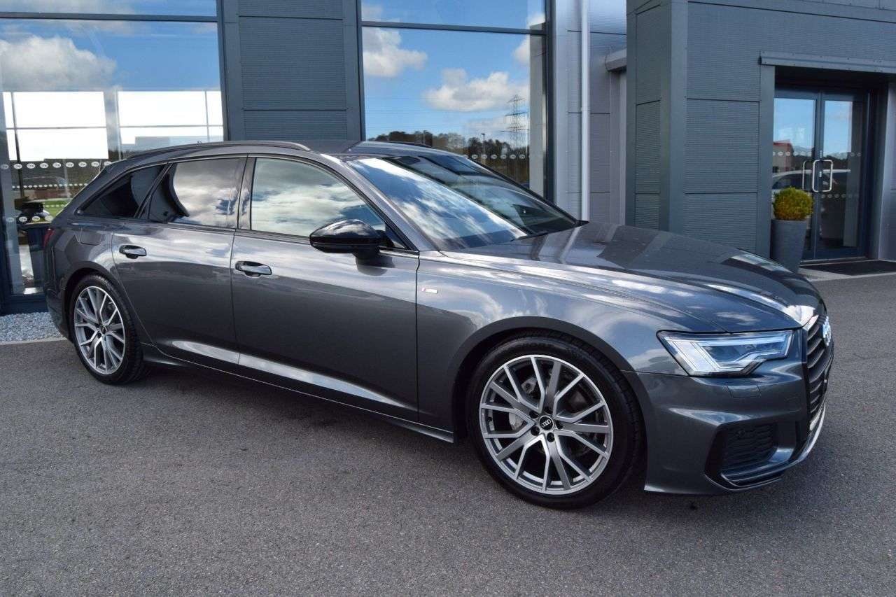 A 2021 AUDI A6 AVANT 2.0 TFSI 40 Black Edition Estate 5dr Petrol S Tronic Euro 6 (s/s) (204 ps) A 2021 AUDI A6 AVANT 2.0 TFSI 40 Black Edition Estate 5dr Petrol S Tronic Euro 6 (s/s) (204 ps)