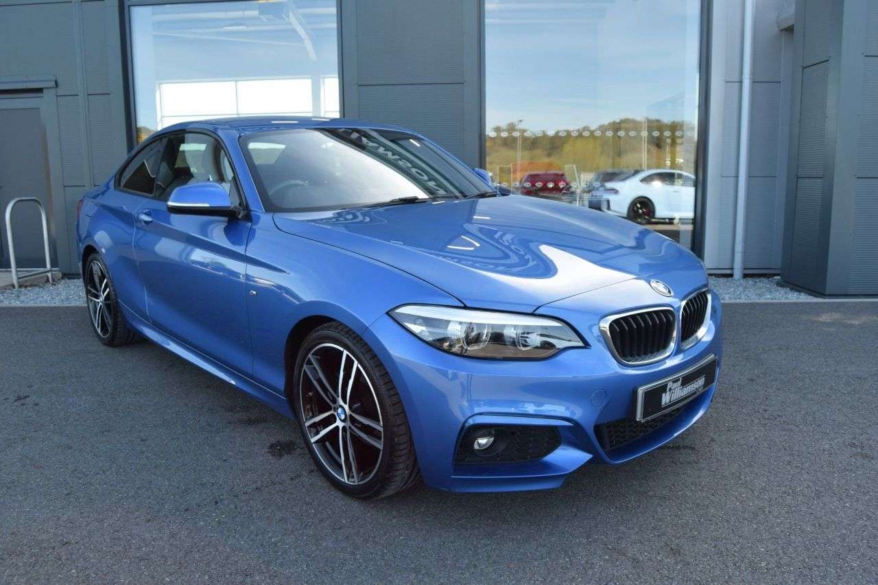 A 2021 BMW 2 SERIES 2.0 218d M Sport Coupe 2dr Diesel Manual Euro 6 (s/s) (150 ps) A 2021 BMW 2 SERIES 2.0 218d M Sport Coupe 2dr Diesel Manual Euro 6 (s/s) (150 ps)