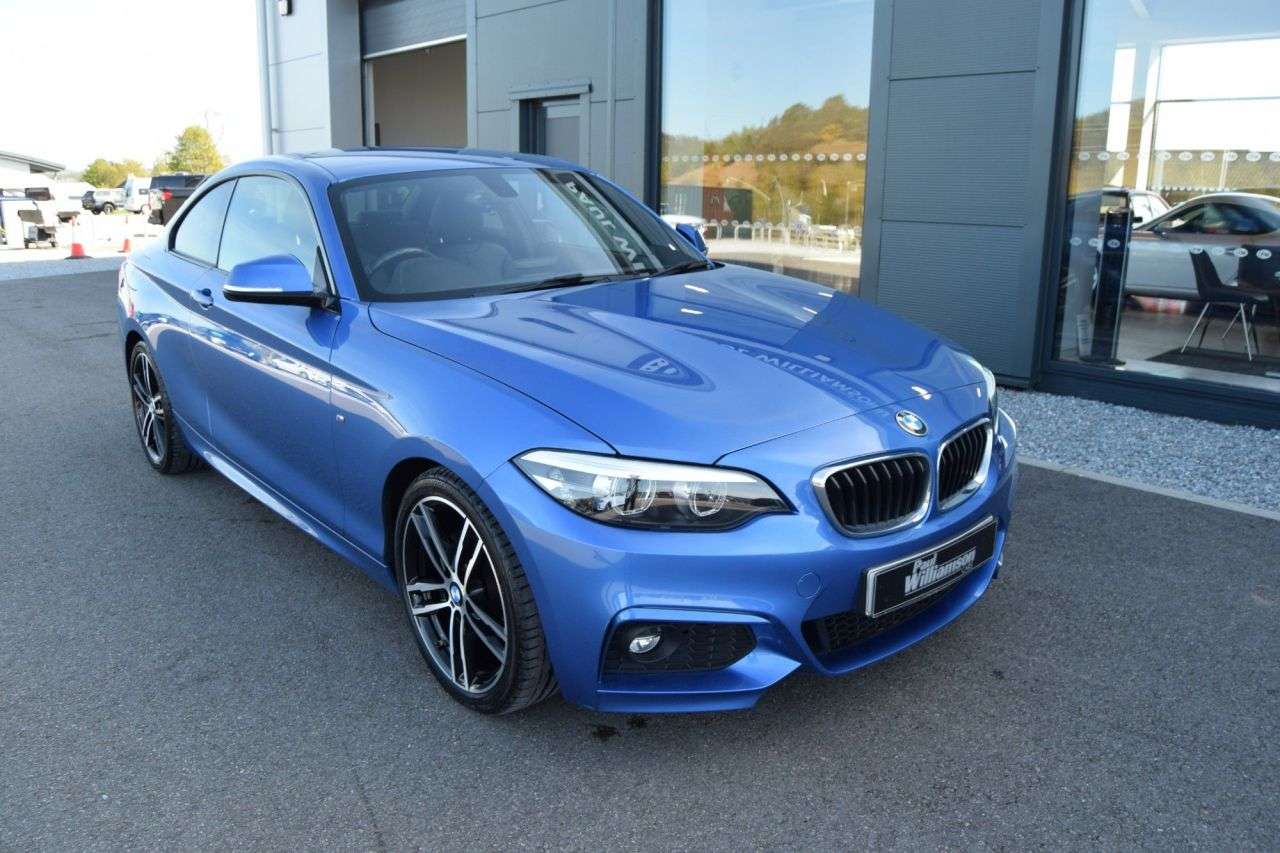 A 2021 BMW 2 SERIES 2.0 218d M Sport Coupe 2dr Diesel Manual Euro 6 (s/s) (150 ps) A 2021 BMW 2 SERIES 2.0 218d M Sport Coupe 2dr Diesel Manual Euro 6 (s/s) (150 ps)