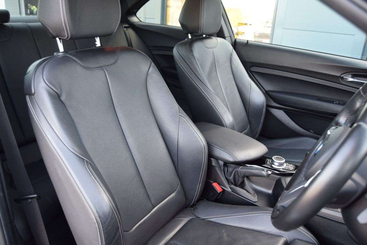 2021 BMW 2 SERIES 2021 BMW 2 SERIES