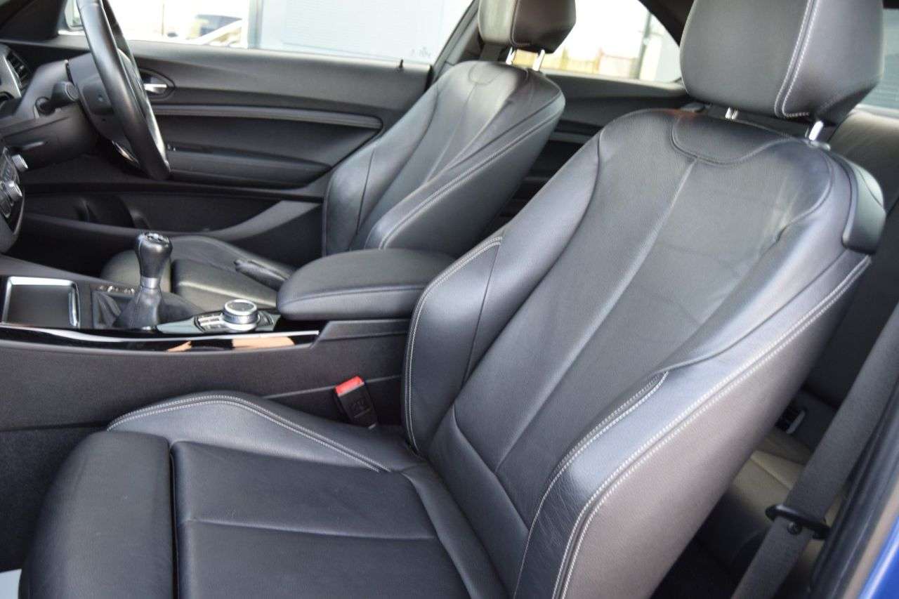 2021 BMW 2 SERIES 2021 BMW 2 SERIES
