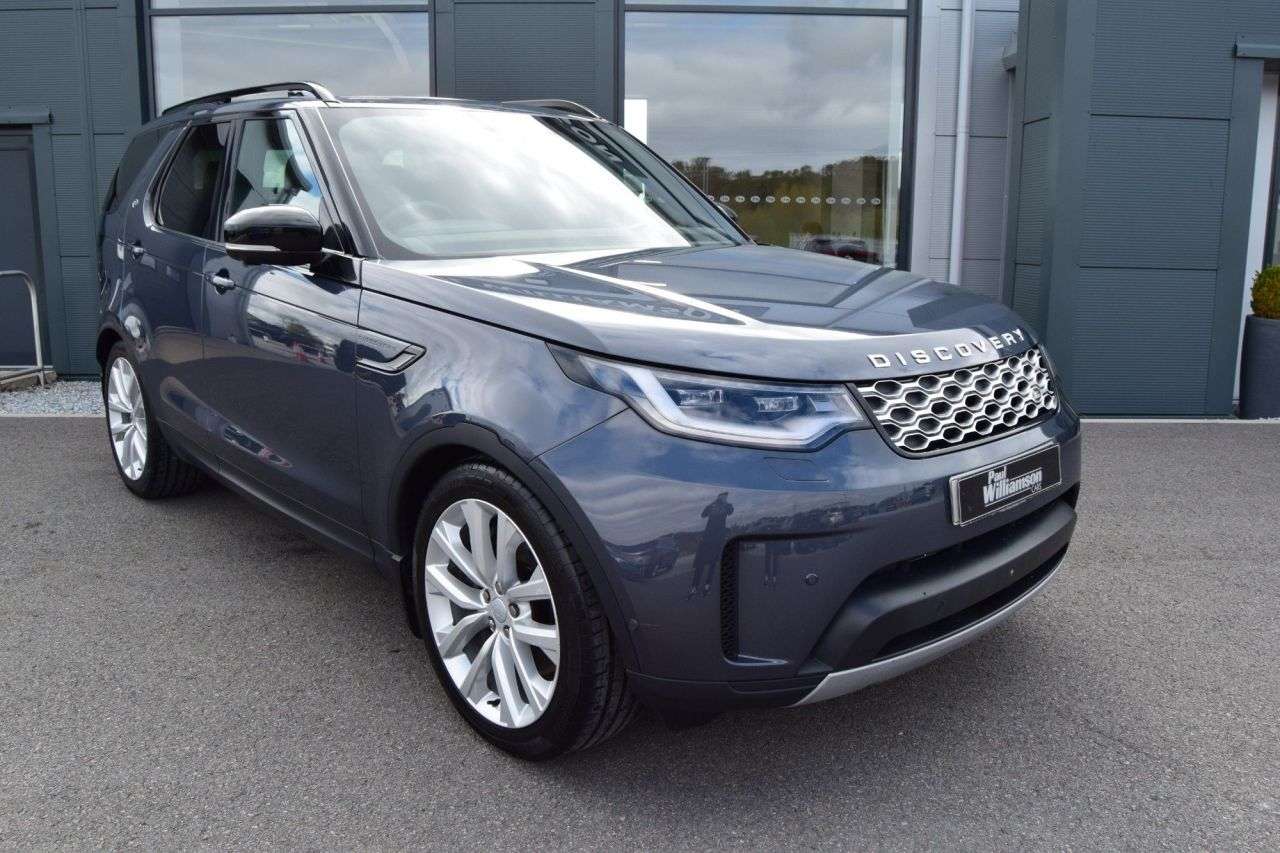 A 2024 LAND ROVER DISCOVERY 3.0 74 REG D350 MHEV S SUV 5dr Diesel Auto 4WD Euro 6 (s/s) (350 ps) A 2024 LAND ROVER DISCOVERY 3.0 74 REG D350 MHEV S SUV 5dr Diesel Auto 4WD Euro 6 (s/s) (350 ps)