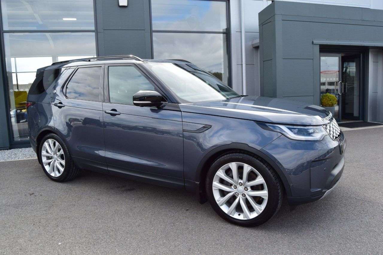 A 2024 LAND ROVER DISCOVERY 3.0 74 REG D350 MHEV S SUV 5dr Diesel Auto 4WD Euro 6 (s/s) (350 ps) A 2024 LAND ROVER DISCOVERY 3.0 74 REG D350 MHEV S SUV 5dr Diesel Auto 4WD Euro 6 (s/s) (350 ps)