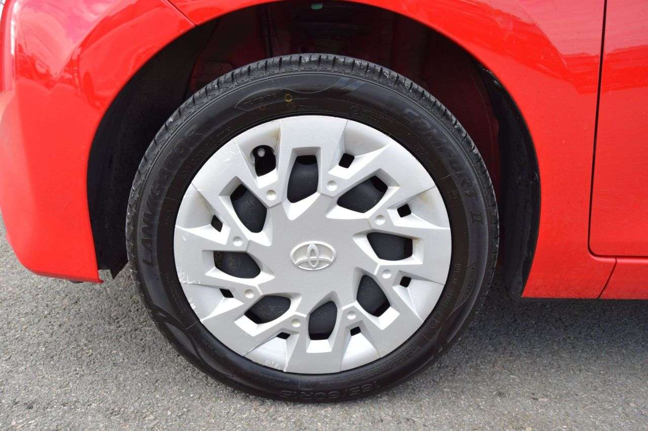2021 TOYOTA AYGO 2021 TOYOTA AYGO