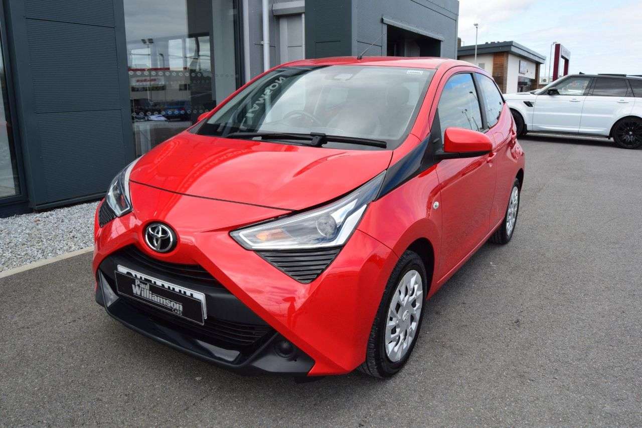 2021 TOYOTA AYGO 2021 TOYOTA AYGO