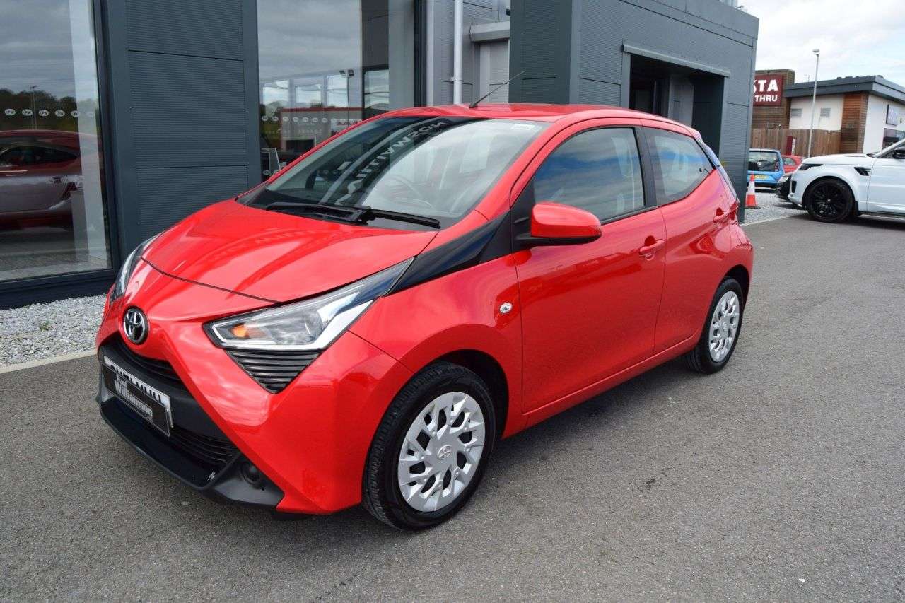 2021 TOYOTA AYGO 2021 TOYOTA AYGO