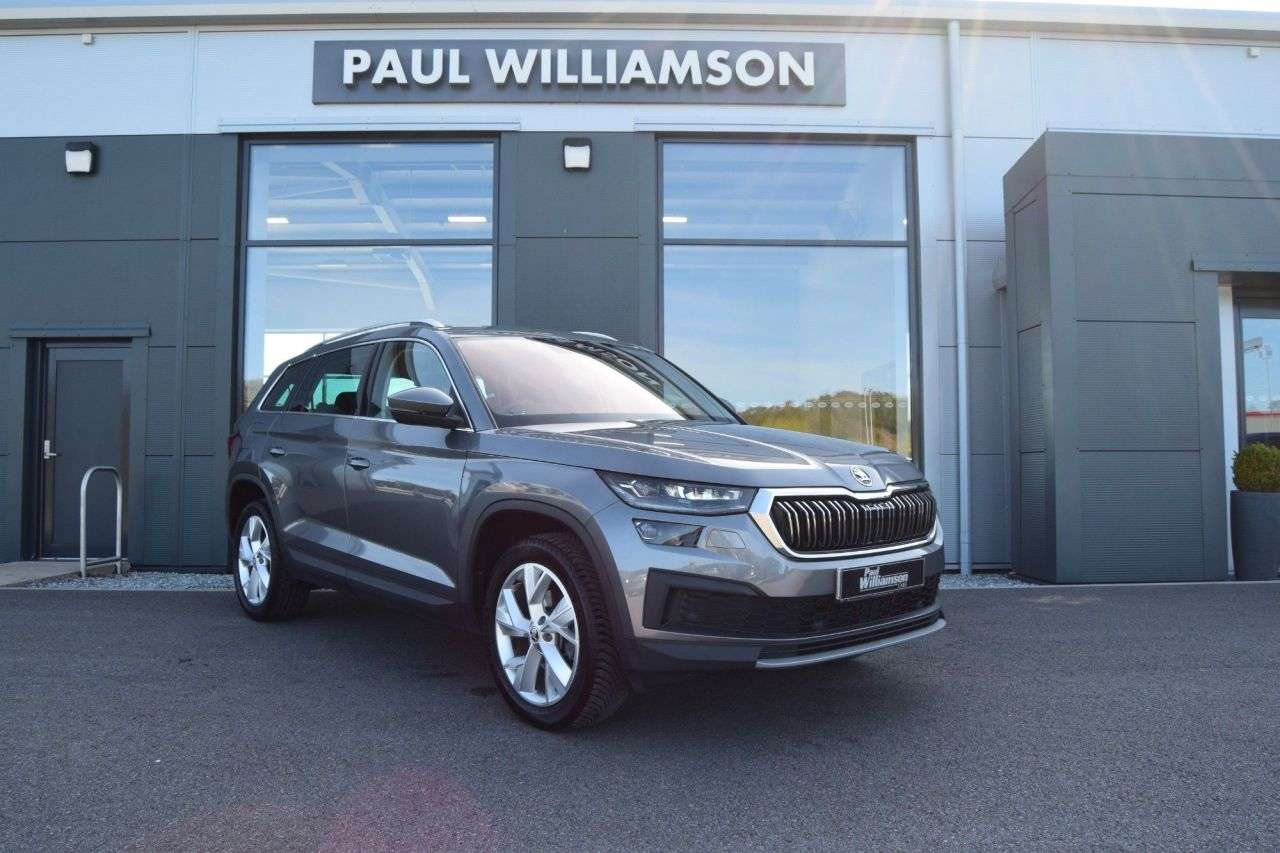 A 2022 SKODA KODIAQ 1.5 TSI ACT SE L SUV 5dr Petrol DSG Euro 6 (s/s) (7 Seat) (150 ps) A 2022 SKODA KODIAQ 1.5 TSI ACT SE L SUV 5dr Petrol DSG Euro 6 (s/s) (7 Seat) (150 ps)