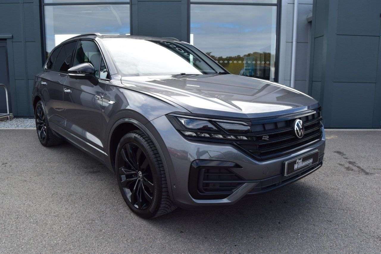 A 2023 VOLKSWAGEN TOUAREG 3.0 TDI V6 Black Edition SUV 5dr Diesel Tiptronic 4Motion Euro 6 (s/s) (286 A 2023 VOLKSWAGEN TOUAREG 3.0 TDI V6 Black Edition SUV 5dr Diesel Tiptronic 4Motion Euro 6 (s/s) (286