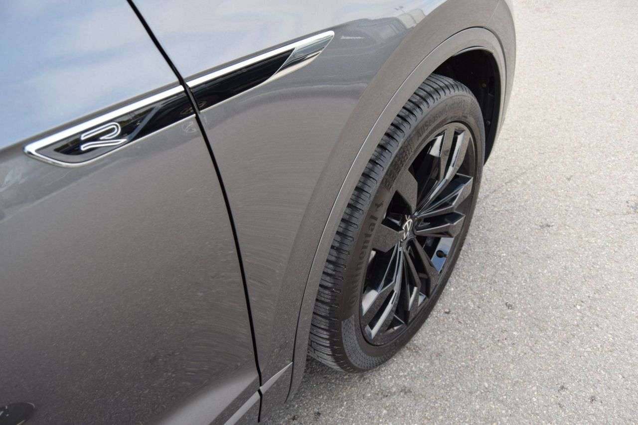 2023 VOLKSWAGEN TOUAREG 2023 VOLKSWAGEN TOUAREG