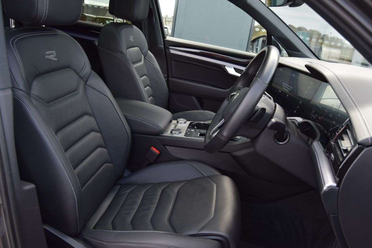 2023 VOLKSWAGEN TOUAREG 2023 VOLKSWAGEN TOUAREG