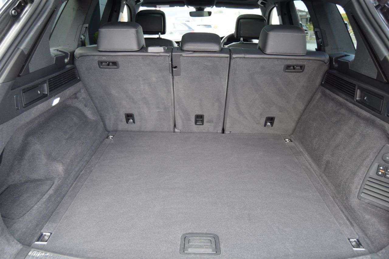 2023 VOLKSWAGEN TOUAREG 2023 VOLKSWAGEN TOUAREG