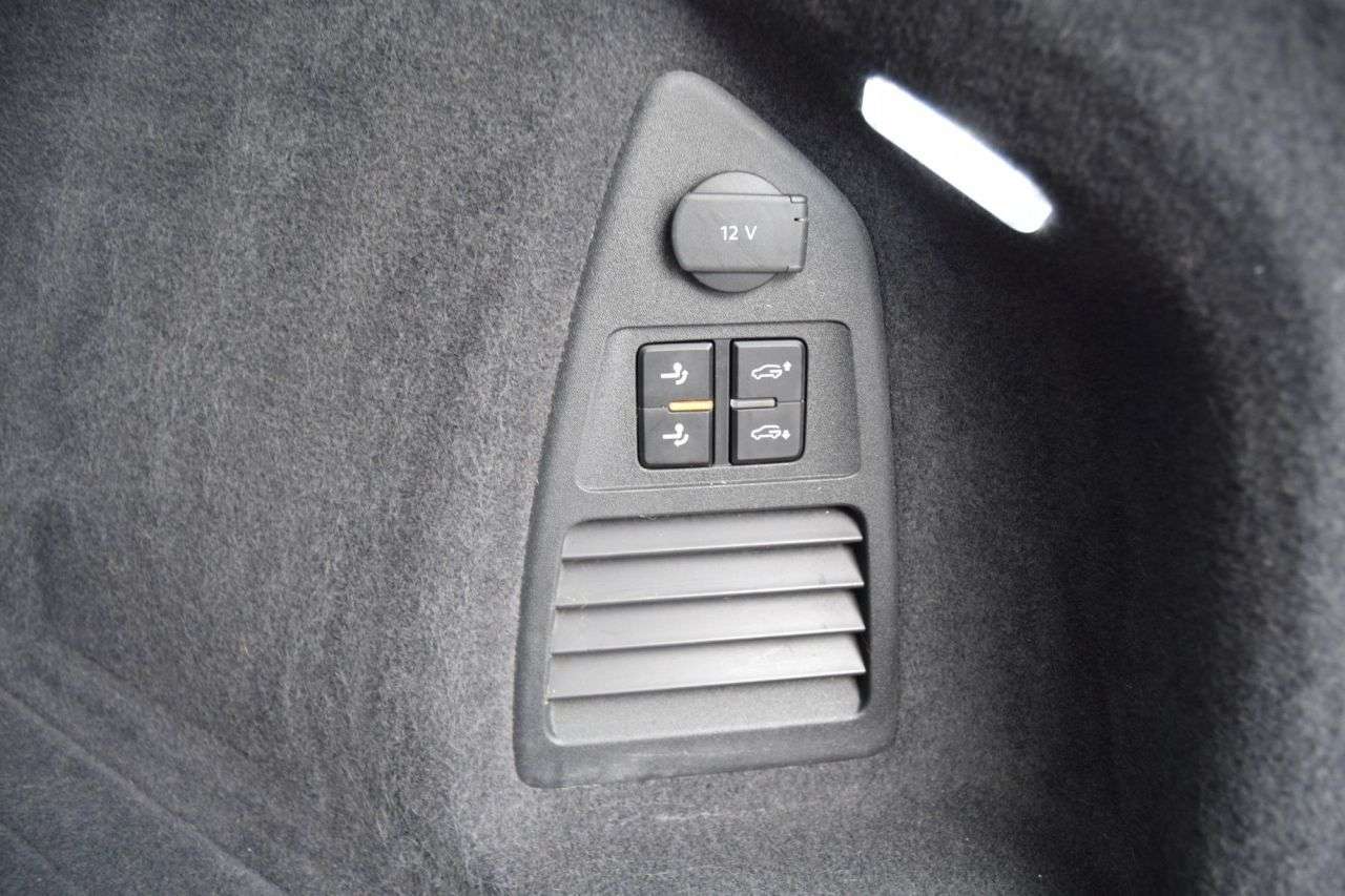 2023 VOLKSWAGEN TOUAREG 2023 VOLKSWAGEN TOUAREG