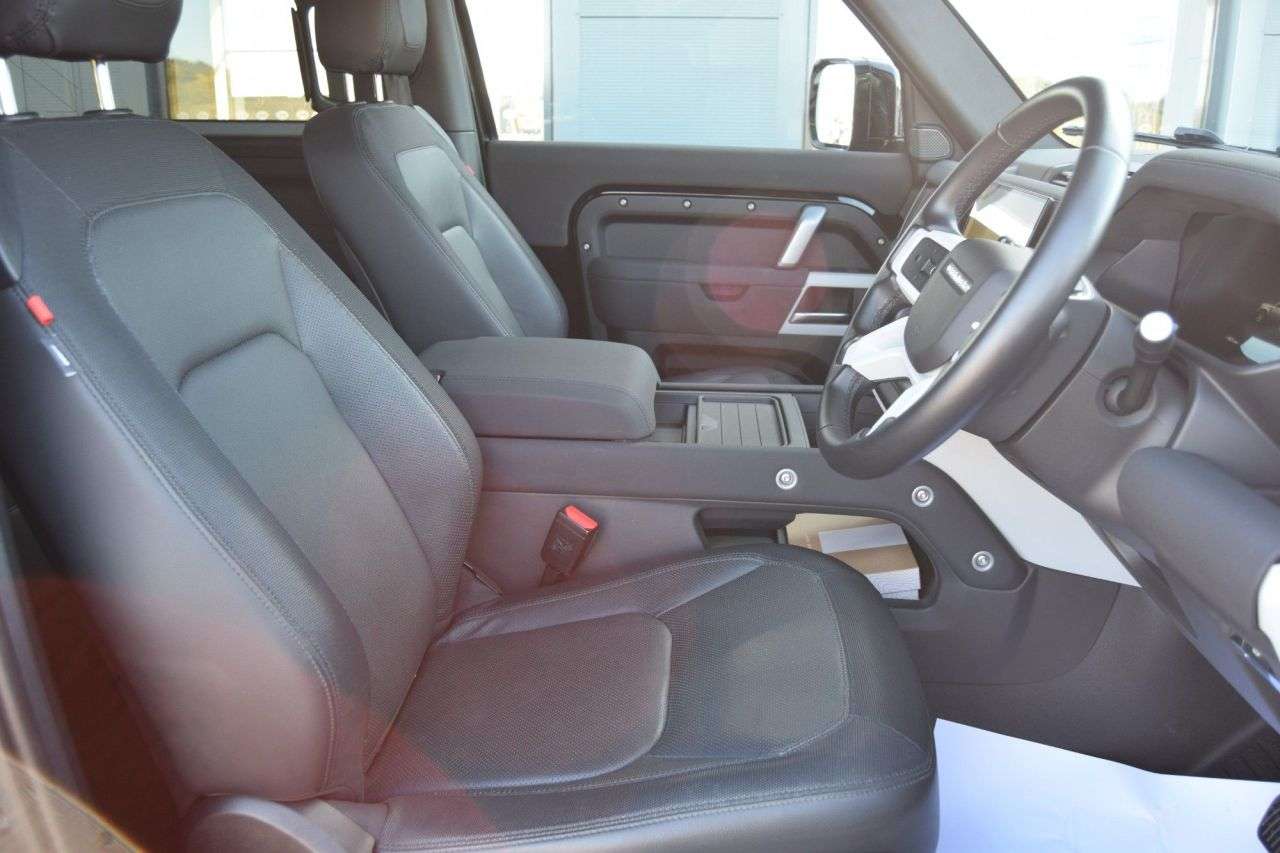 2023 LAND ROVER DEFENDER 2023 LAND ROVER DEFENDER