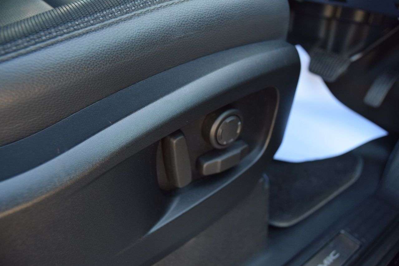 2023 LAND ROVER DEFENDER 2023 LAND ROVER DEFENDER