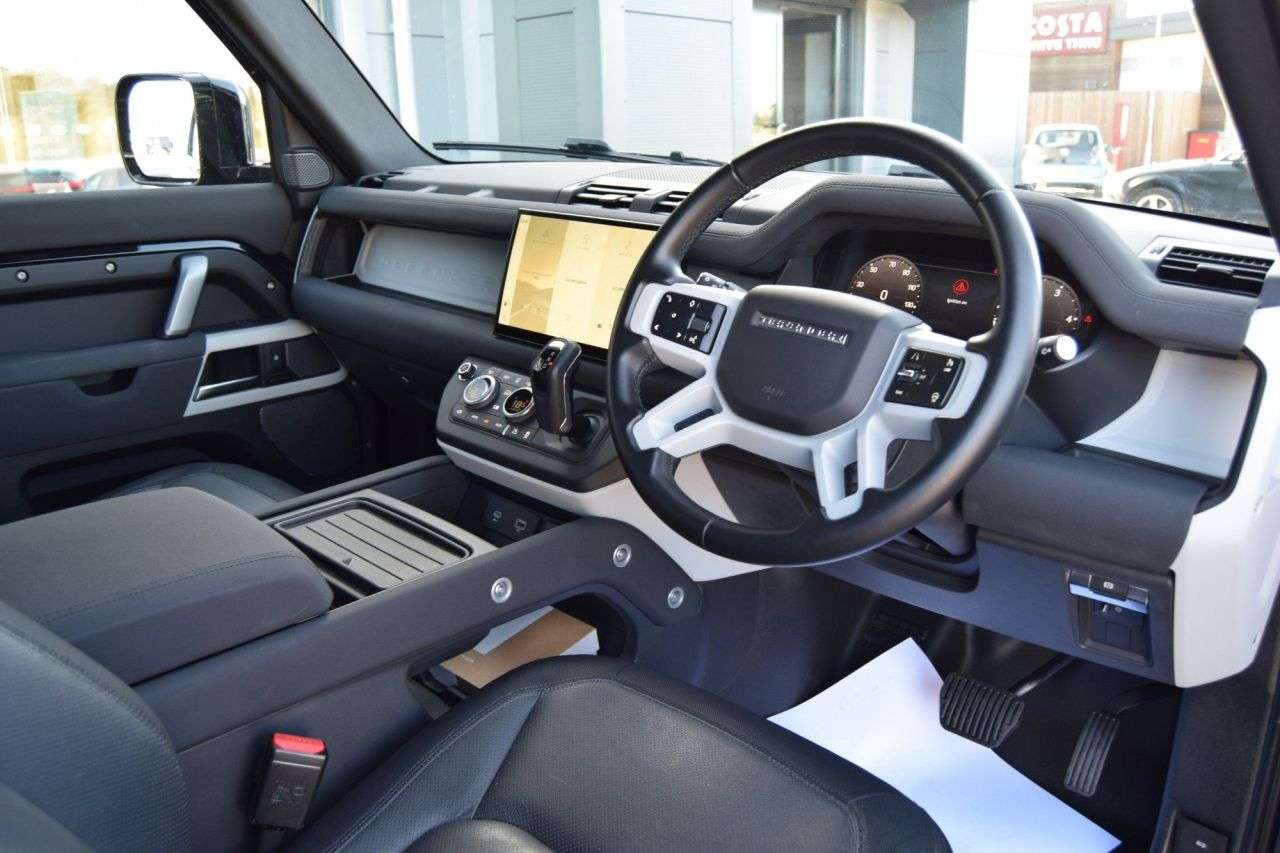 2023 LAND ROVER DEFENDER 2023 LAND ROVER DEFENDER