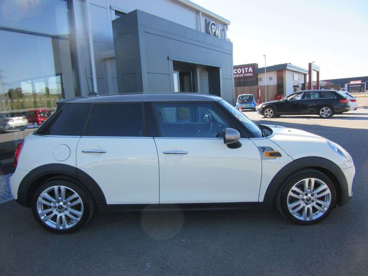 2017 MINI HATCH 2017 MINI HATCH