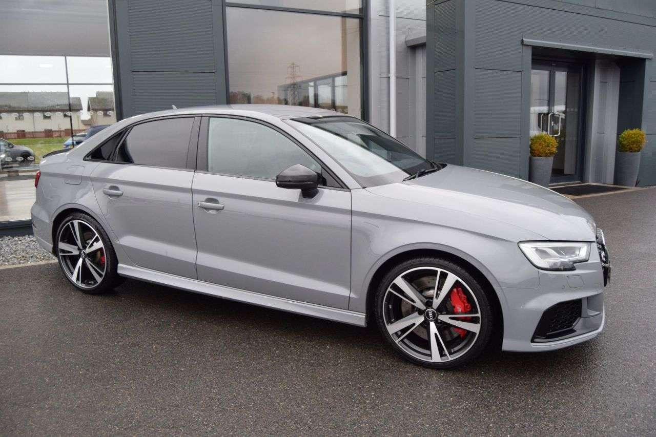 A 2018 AUDI RS3 2.5 TFSI Saloon 4dr Petrol S Tronic quattro Euro 6 (s/s) (400 ps) A 2018 AUDI RS3 2.5 TFSI Saloon 4dr Petrol S Tronic quattro Euro 6 (s/s) (400 ps)