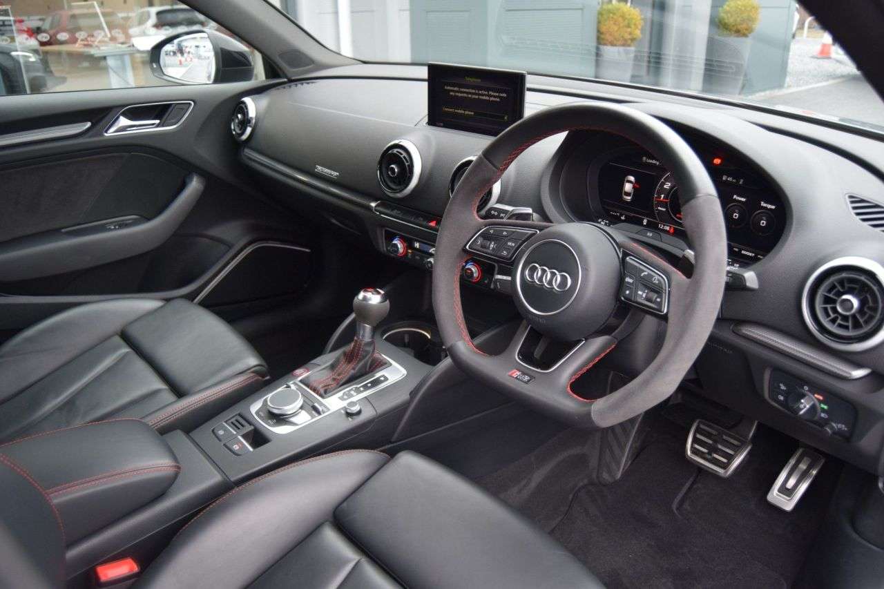 2018 AUDI RS3 2018 AUDI RS3