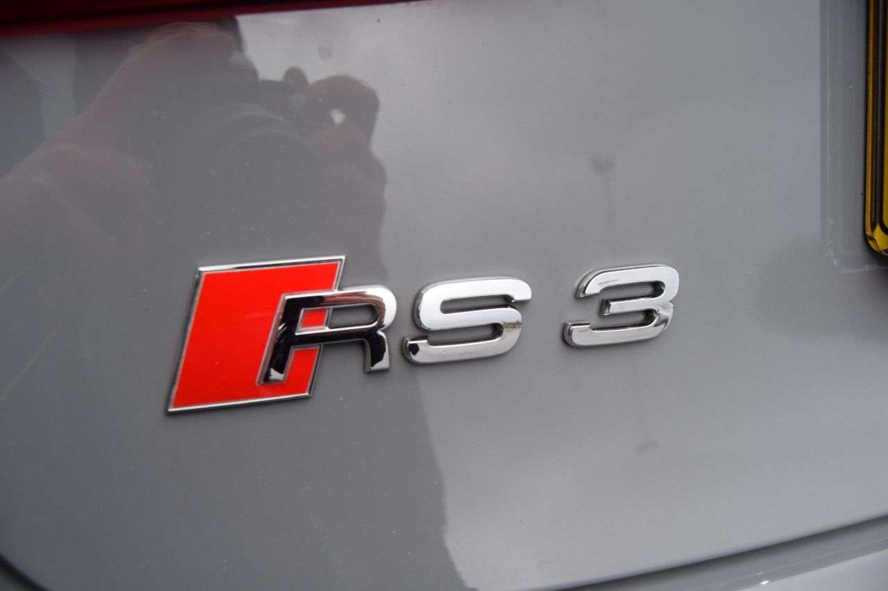 2018 AUDI RS3 2018 AUDI RS3