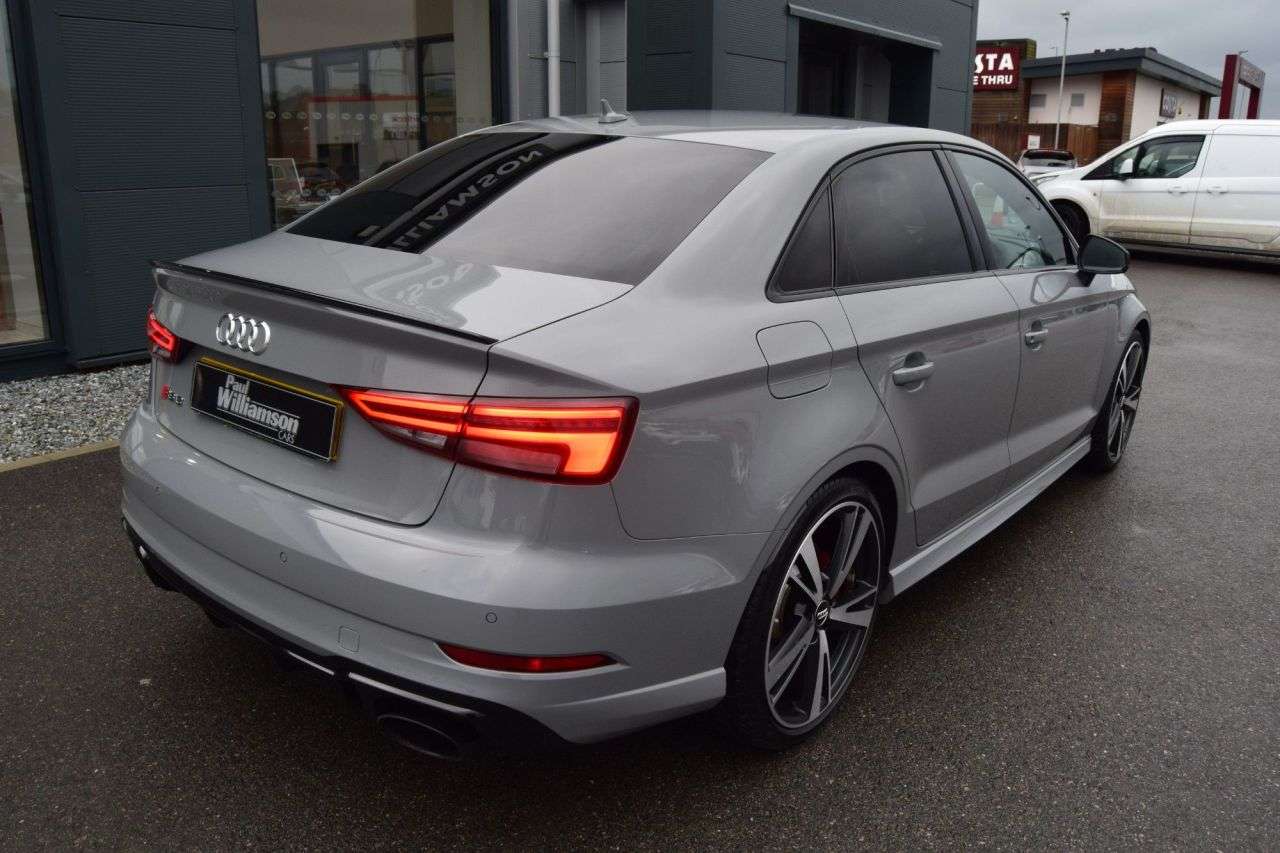 2018 AUDI RS3 2018 AUDI RS3